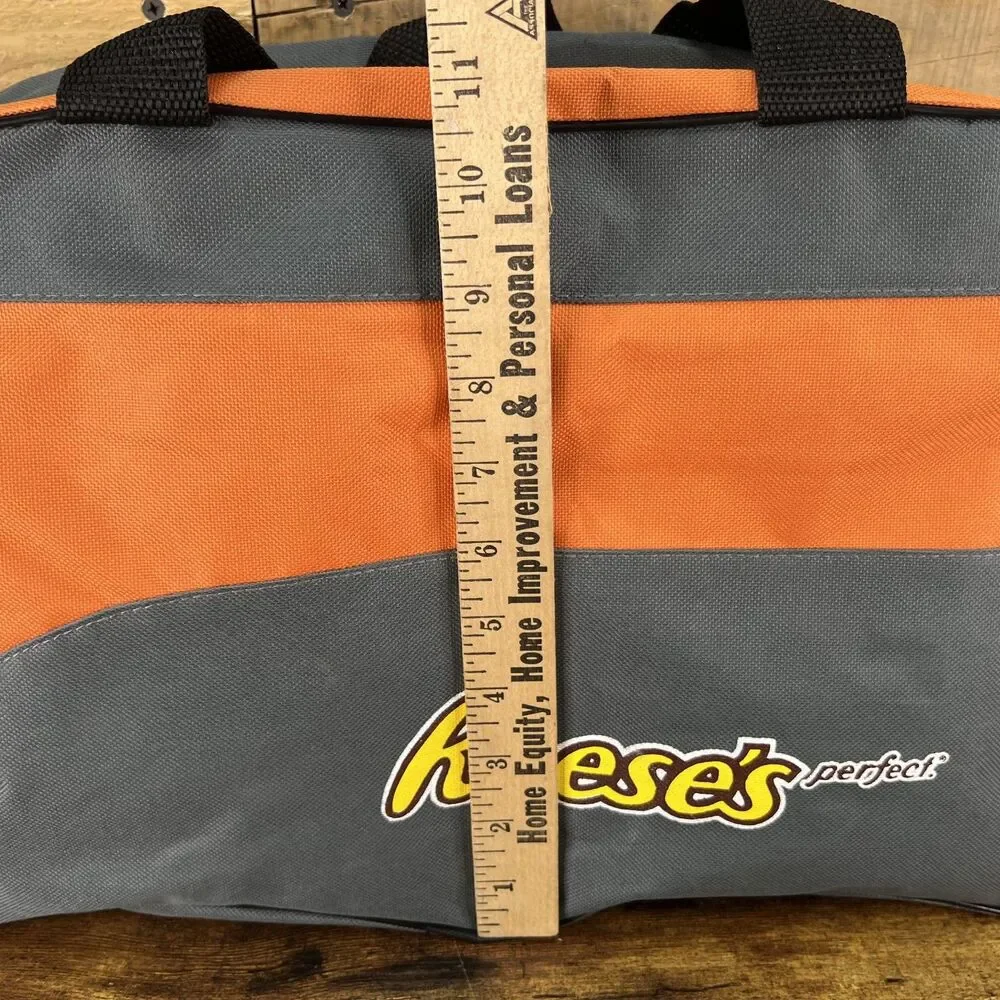 Reese’s Perfect Duffle Gym Bag Chocolate Orange 90s